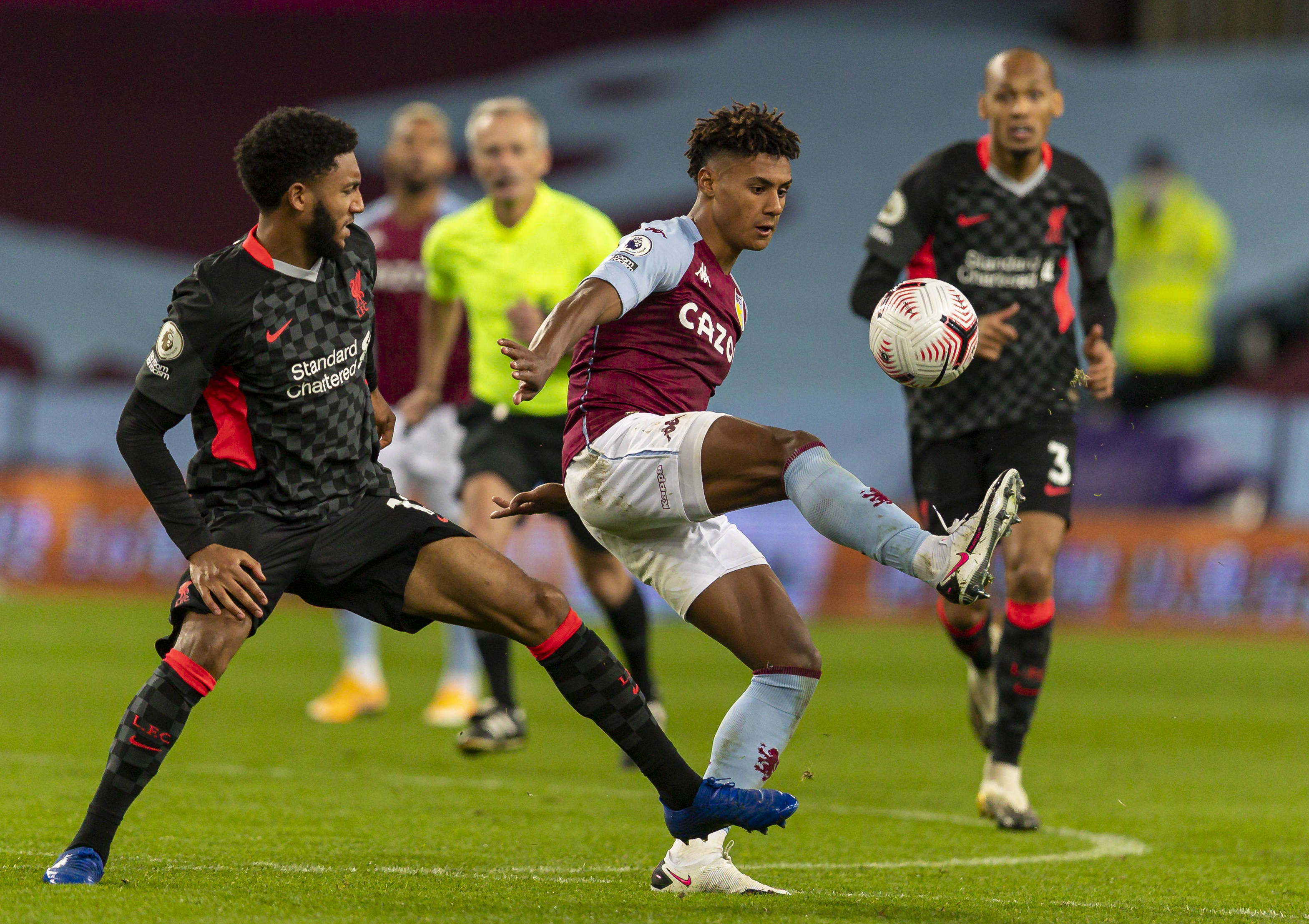 人对待比赛 人对待比赛