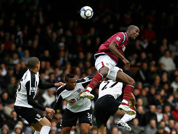 俱乐部凭借 俱乐部凭借